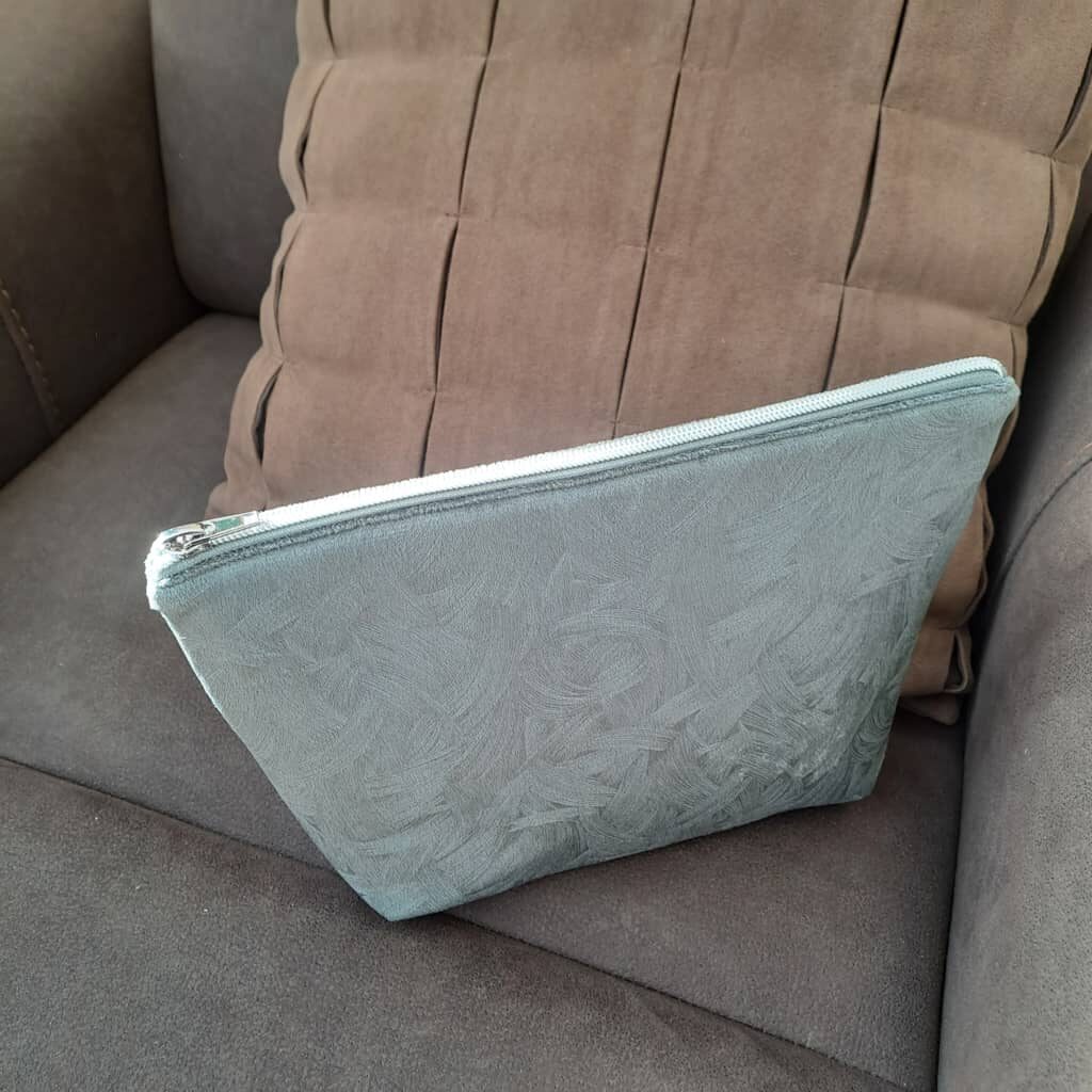 etui à brosse à dents gris etui à brosse à dents gris