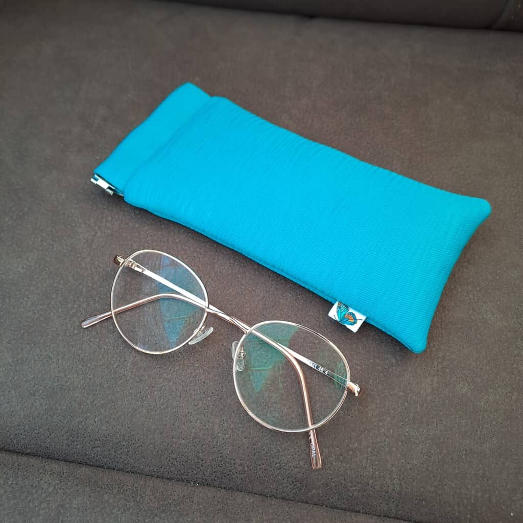 etui à brosse à dents gris etui à brosse à dents gris