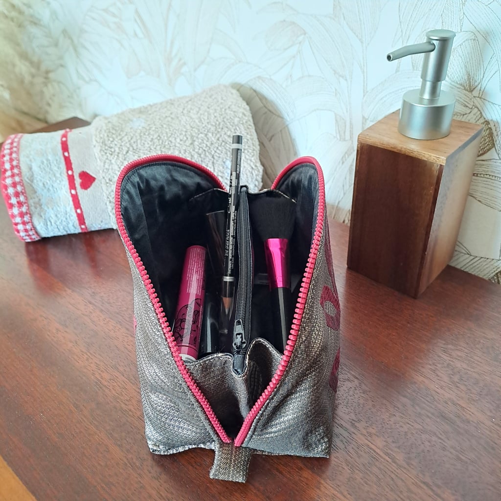 la pochette multi poches joséphine version turquoise la pochette multi poches joséphine version turquoise