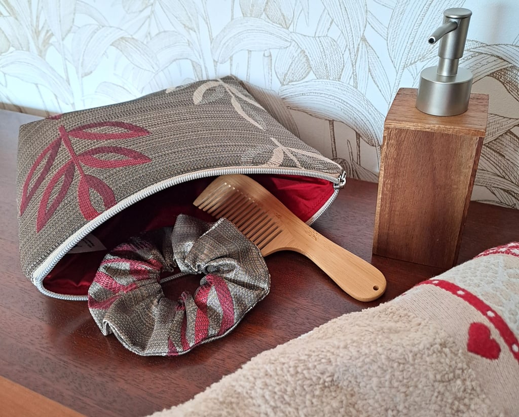 la pochette multi poches joséphine version turquoise la pochette multi poches joséphine version turquoise