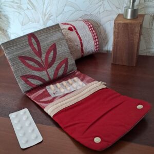 la pochette multi poches joséphine version turquoise