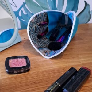 la pochette multi poches joséphine version turquoise