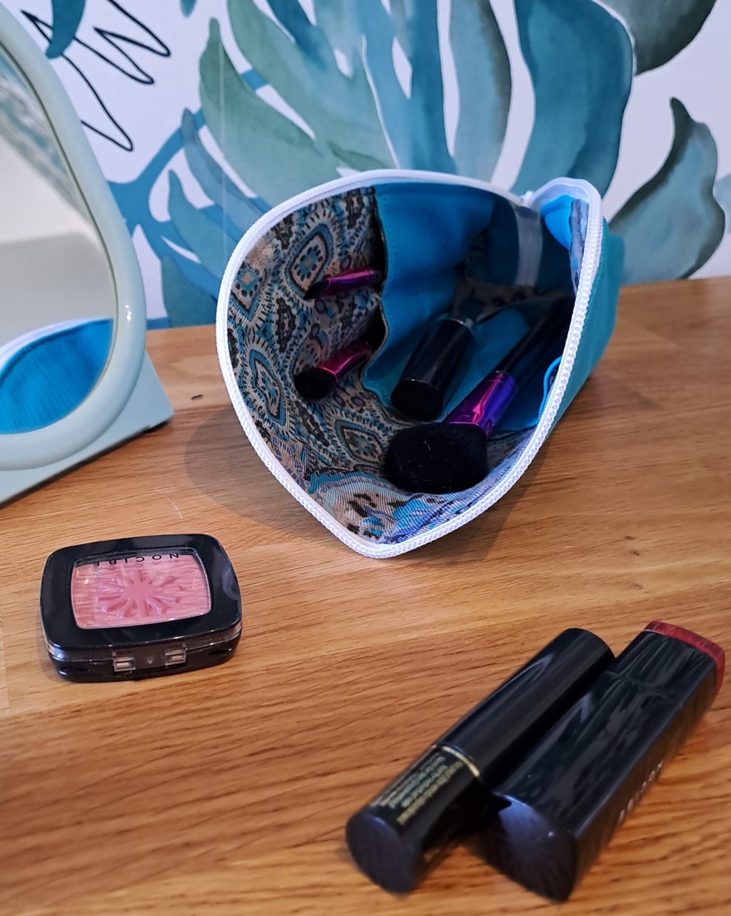 la pochette multi poches joséphine version turquoise la pochette multi poches joséphine version turquoise