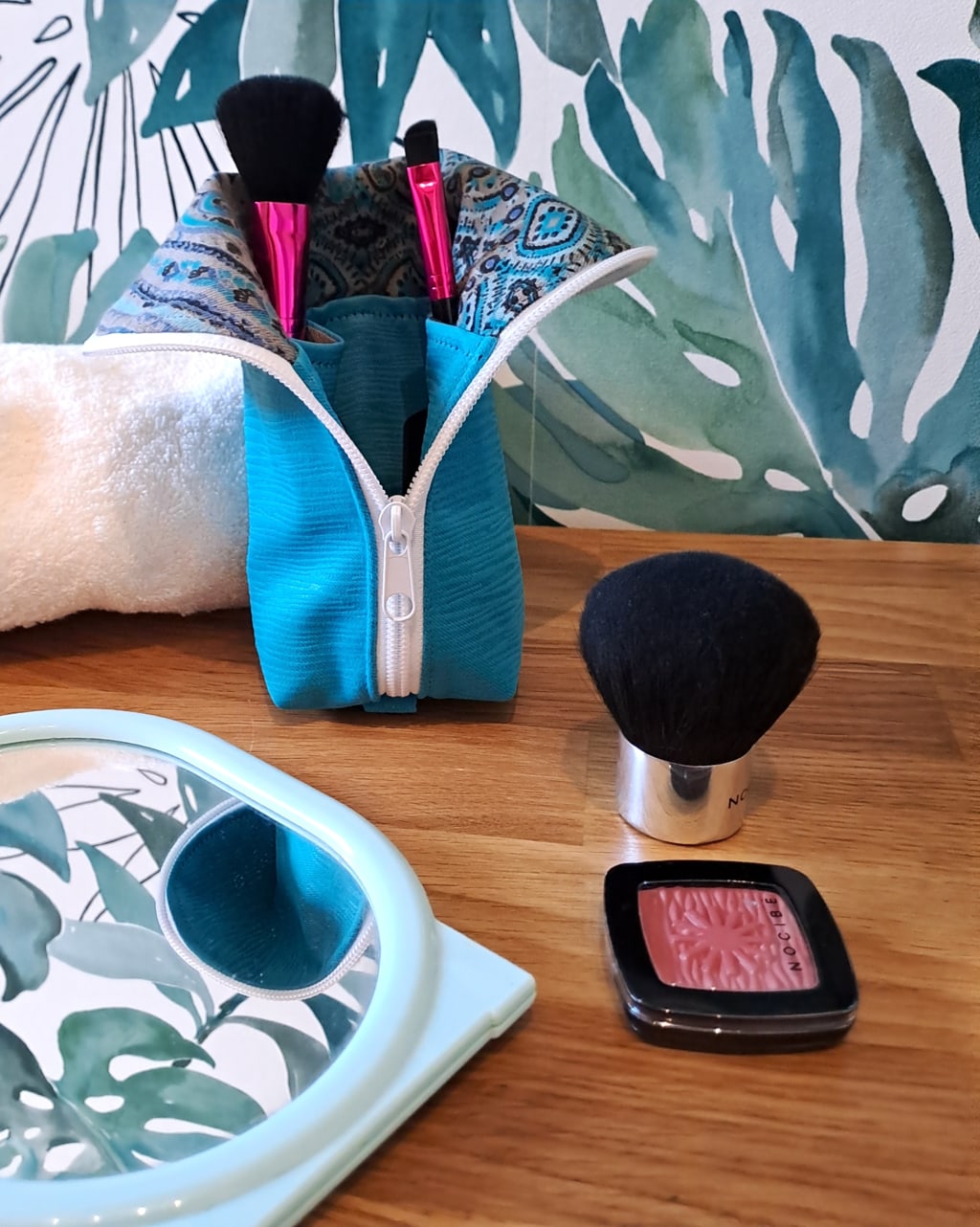 la pochette multi poches joséphine version turquoise la pochette multi poches joséphine version turquoise